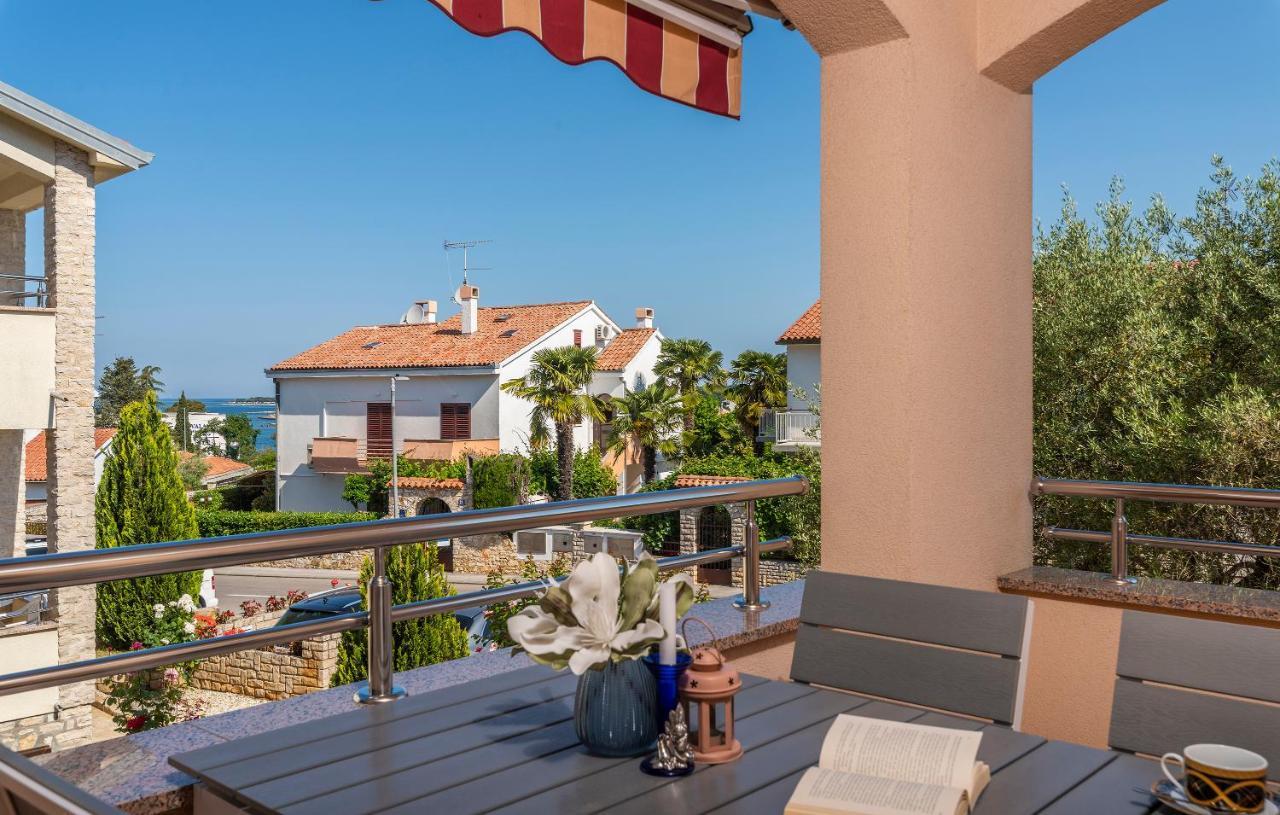 Apartments Villa Ana Porec Esterno foto