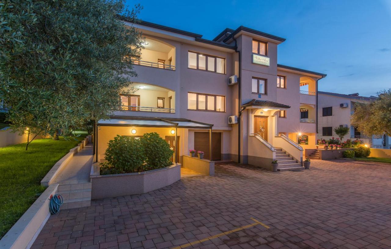Apartments Villa Ana Porec Esterno foto