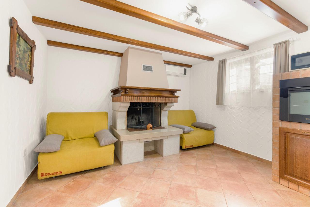 Apartments Villa Ana Porec Esterno foto
