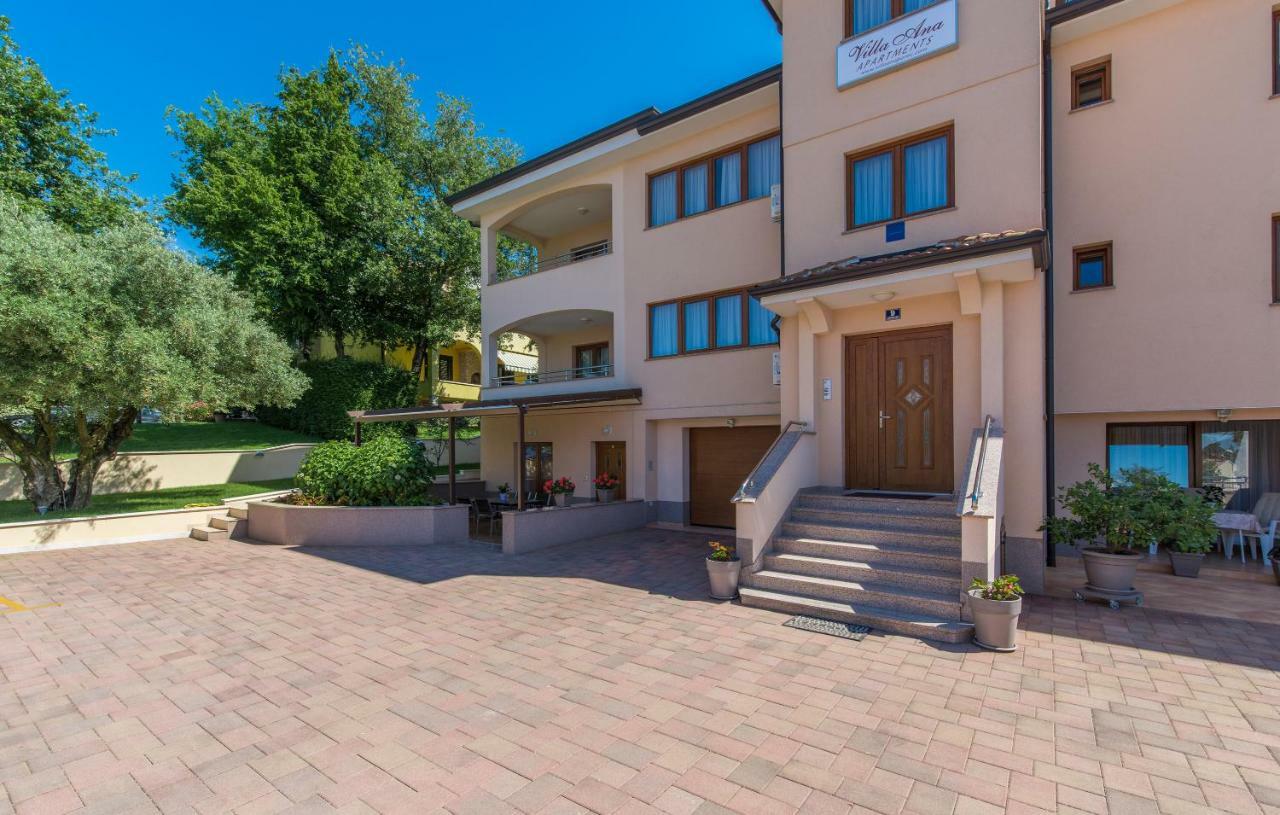 Apartments Villa Ana Porec Esterno foto