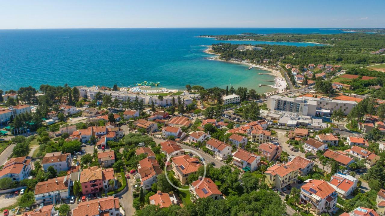 Apartments Villa Ana Porec Esterno foto